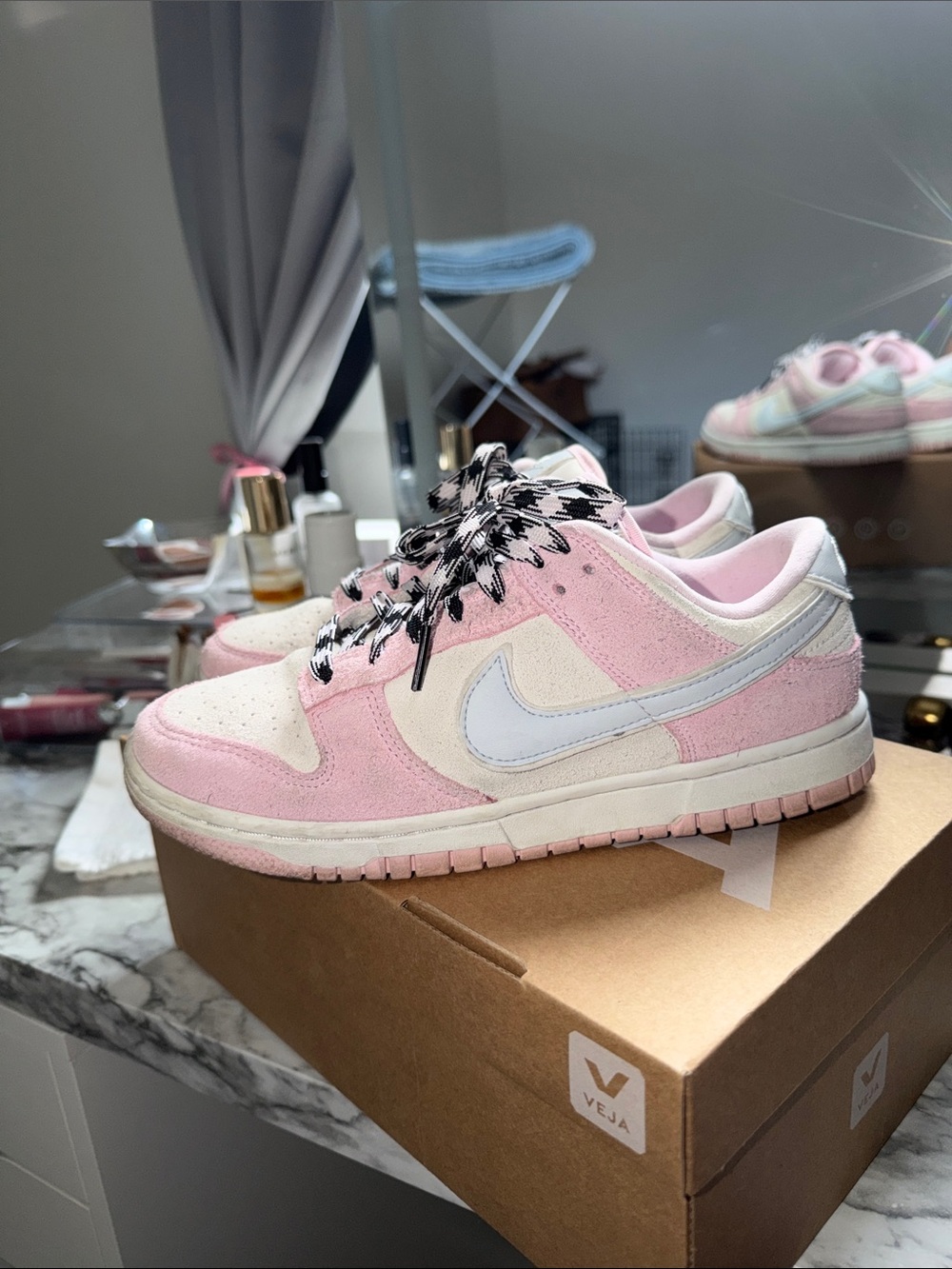 Nike dunks low
